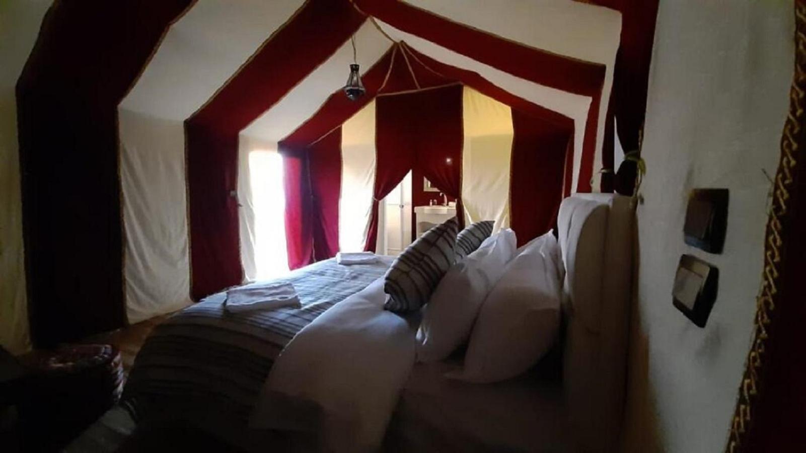 Zahra Luxury Desert Camp เมอร์ซูกา ภายนอก รูปภาพ