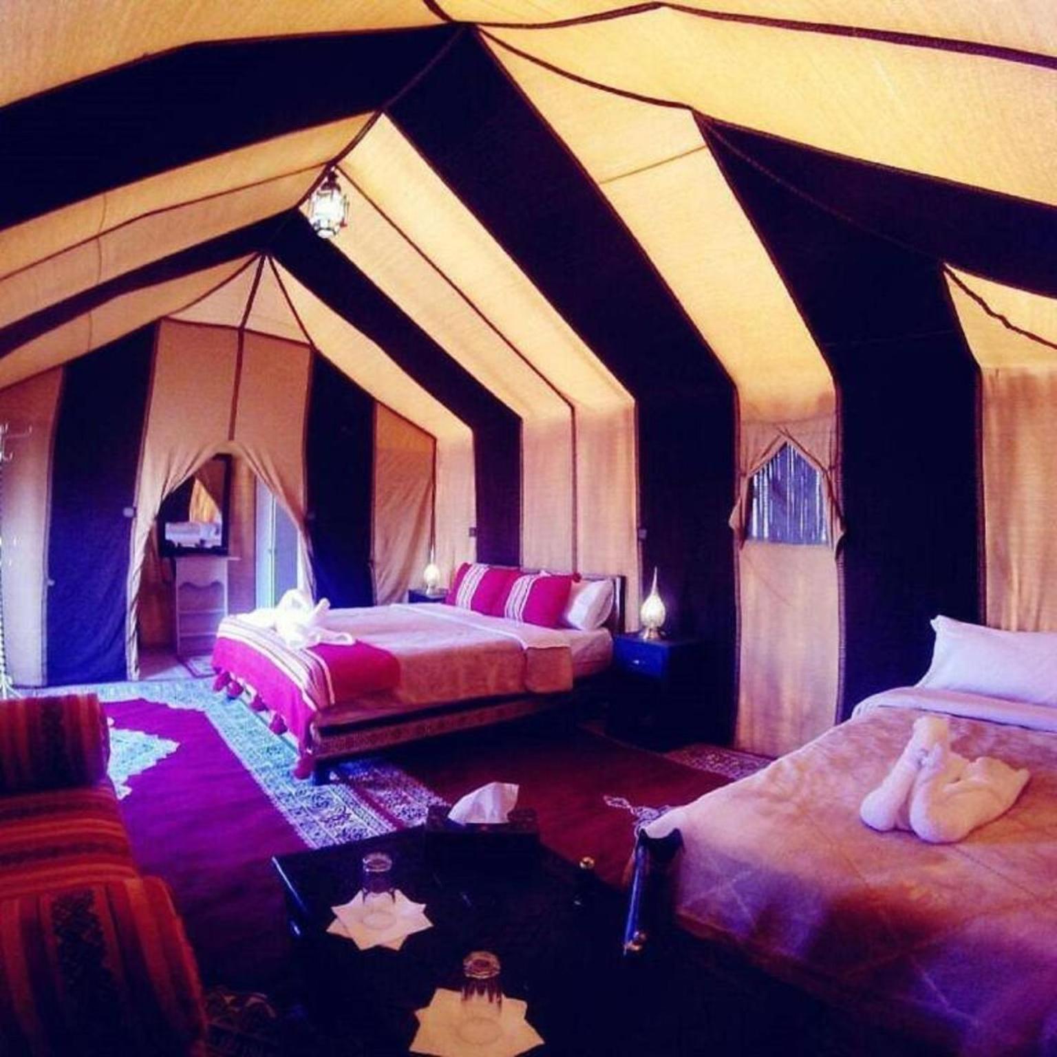 Zahra Luxury Desert Camp เมอร์ซูกา ภายนอก รูปภาพ